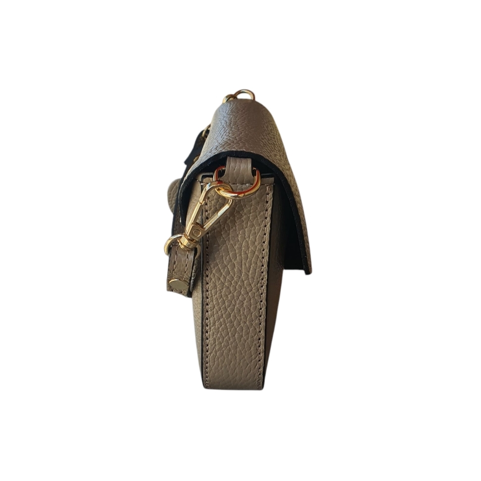 8908 Vit. cappuccino